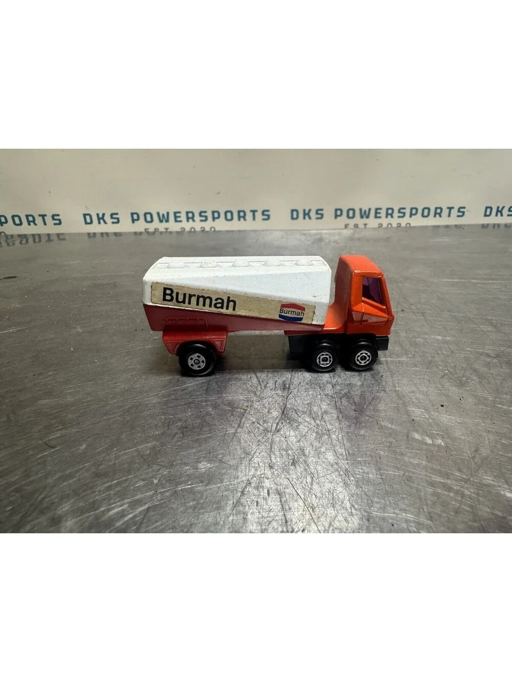 Matchbox Superfast Freeway Gas Tanker Truck Burmah Oil 70s Semi Cab Lesney No 63